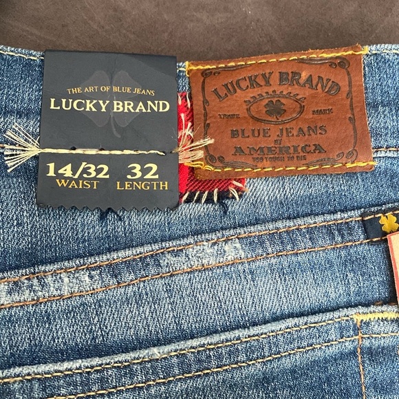 Lucky Brand Jeans - Picture 3 of 6